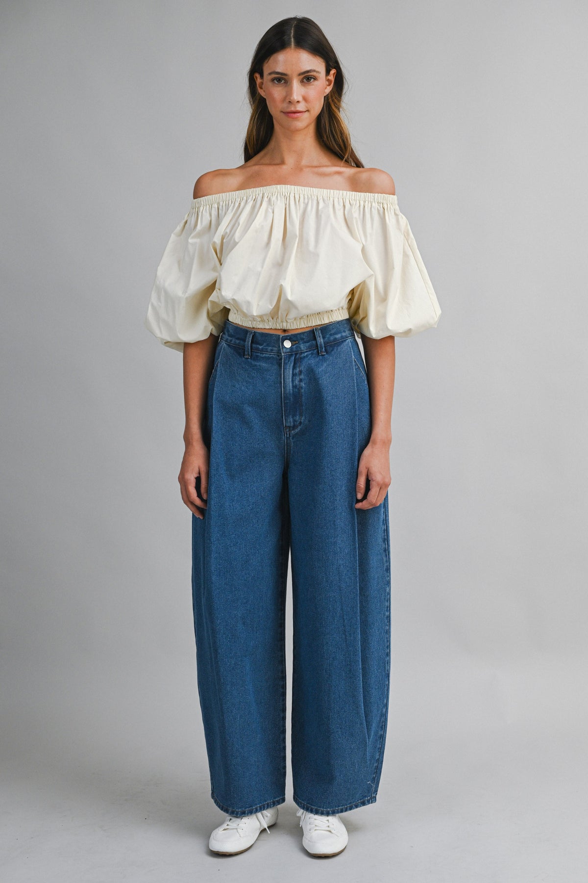 High-Rise Wide Leg Pleated Barrel Jeans