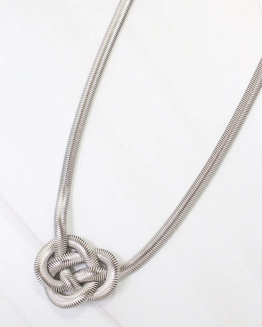 Bataria Knotted Snake Chain Necklace WP